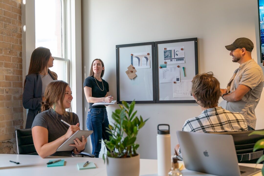 editorial team meeting